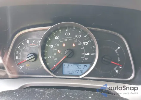 2014 Toyota Rav4 Xle z USA, uszkodzony, nr VIN JTMRFREVXEJ010809